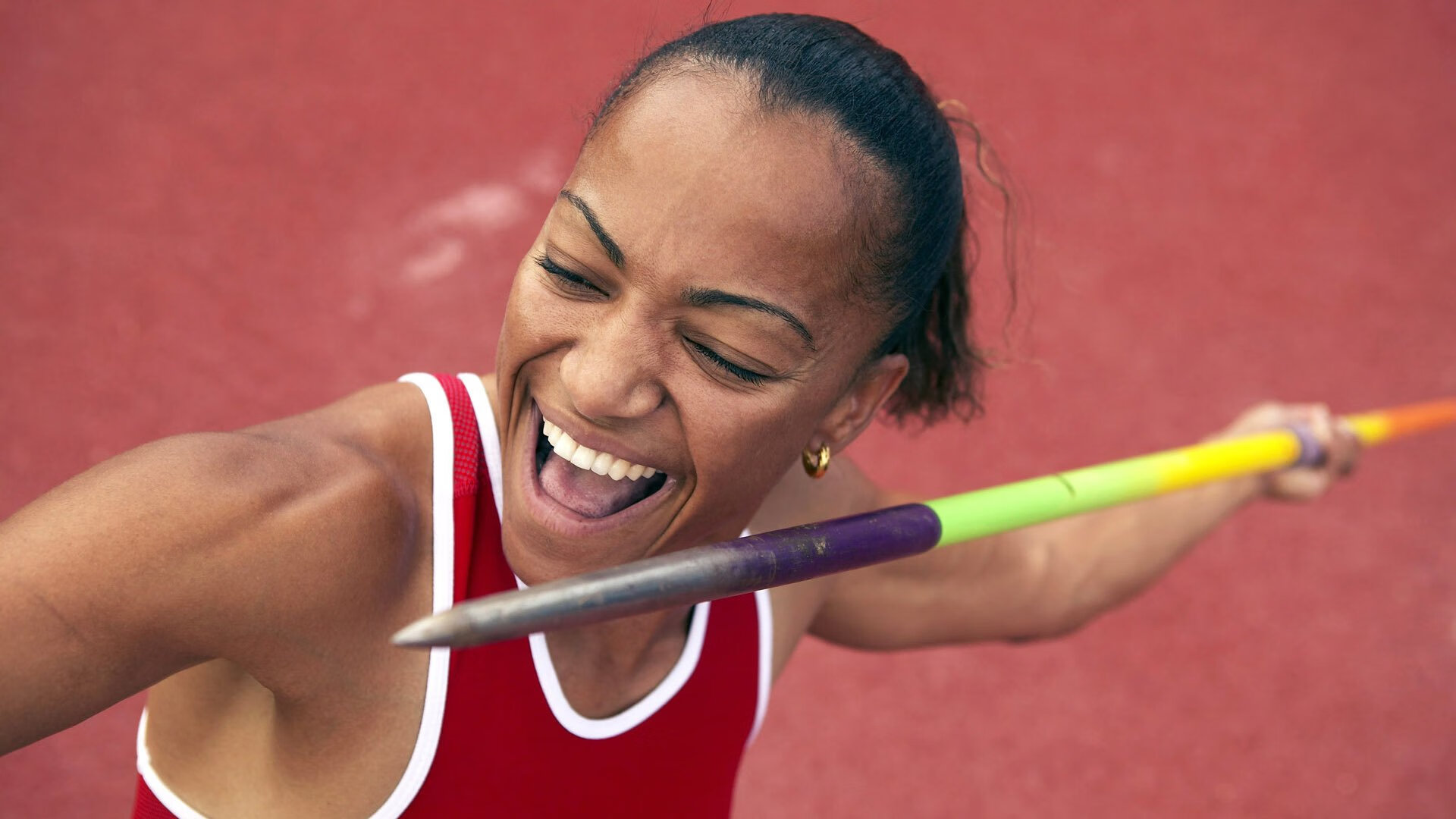 冠军球队巡回公益活动推动社区体育发展——点燃希望的火炬